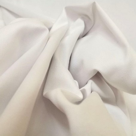 Tela de sarga blanca
